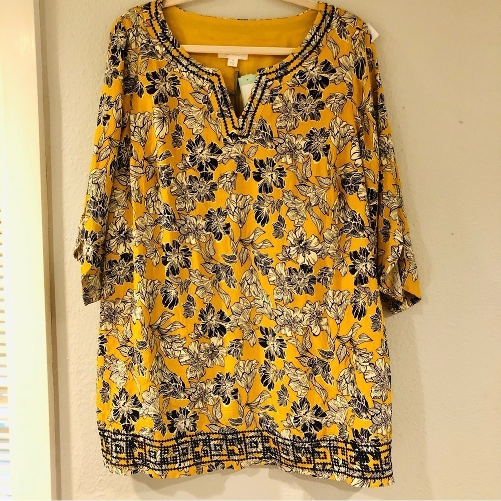 Magnolia Grace Womens Size 1X Mustard & Blue Floral Tunic Top Embroidered Trim - Picture 5 of 11